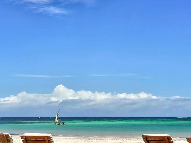 Neptune Paradise Beach Resort & Spa