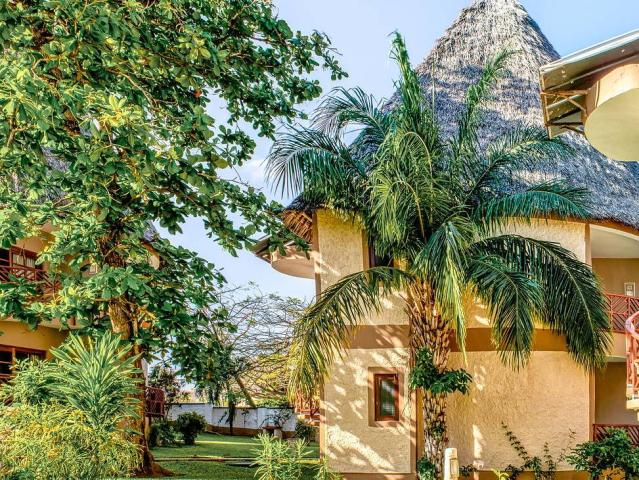 Neptune Paradise Beach Resort & Spa