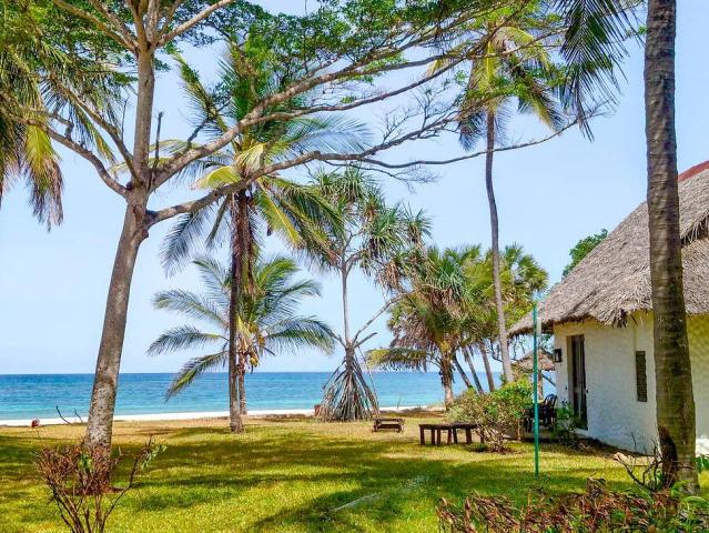 Jacaranda Indian Ocean Beach Resort