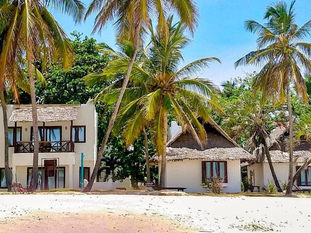 Jacaranda Indian Ocean Beach Resort