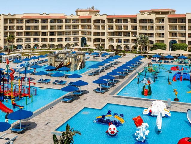 Pickalbatros White Beach resort