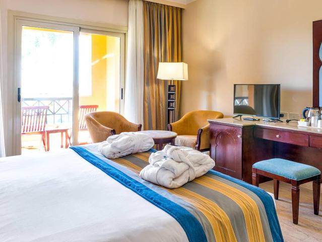 Stella Beach Resort & Spa