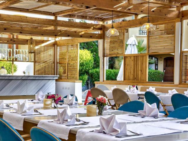 The Three Corners Rihana Resort