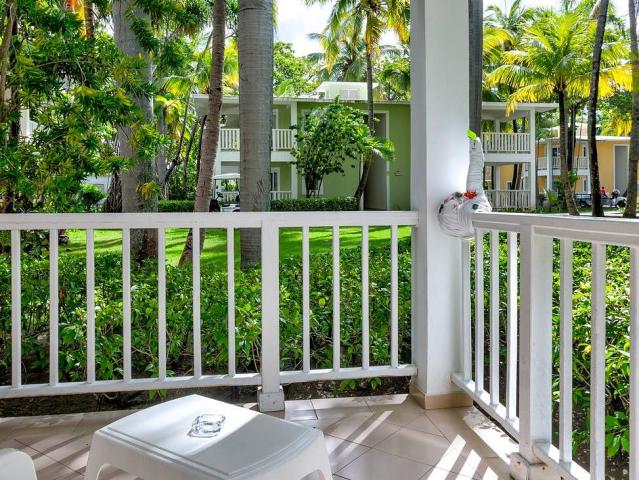 Playa Bachata Resort