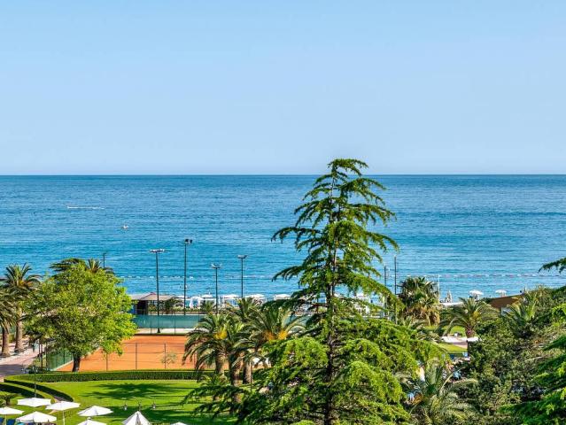 Iberostar Bellevue