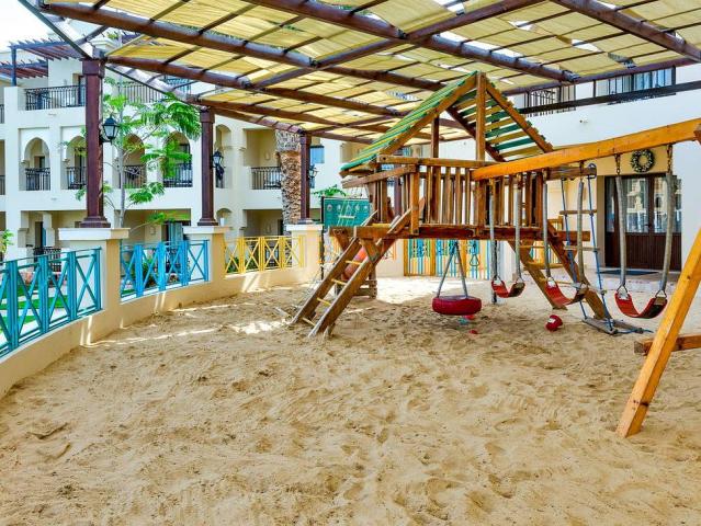 Jaz Lamaya Resort