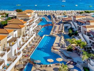 Costa Lindia Beach