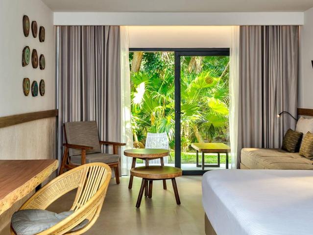 Luxury Bahia Principe Akumal