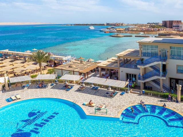 King Tut Aqua Park Beach Resort