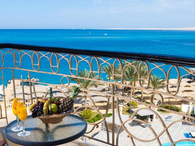 King Tut Aqua Park Beach Resort