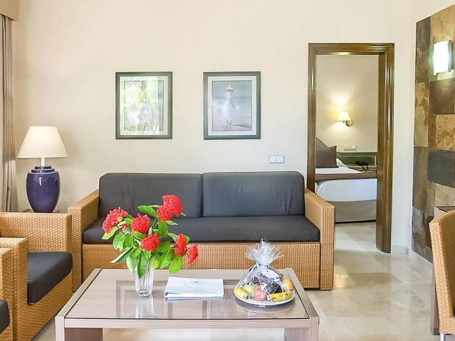 Dunas Suite & Villas Resort