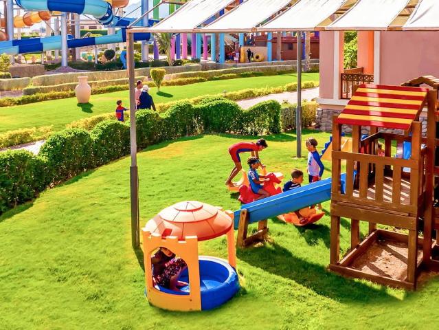 Charmillion Club Aqua Park