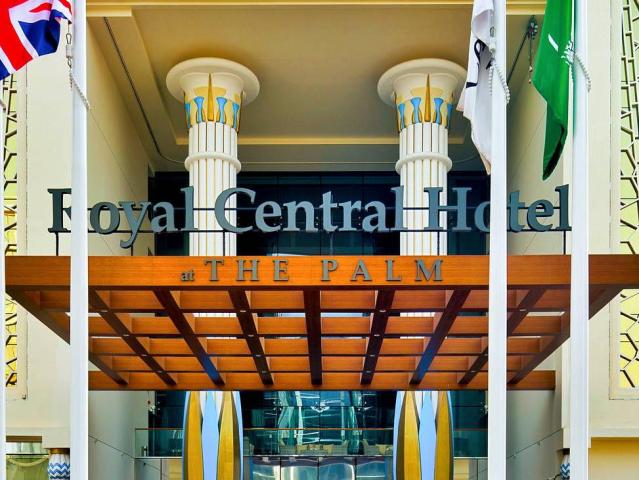 Royal Central The Palm