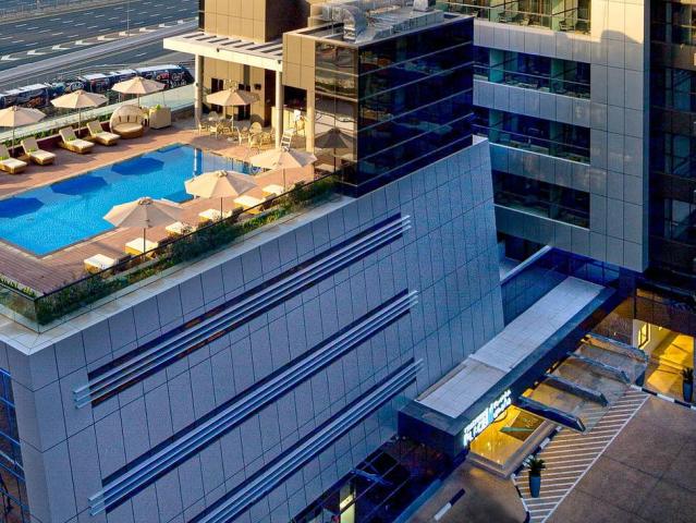 Millenium Place Marina