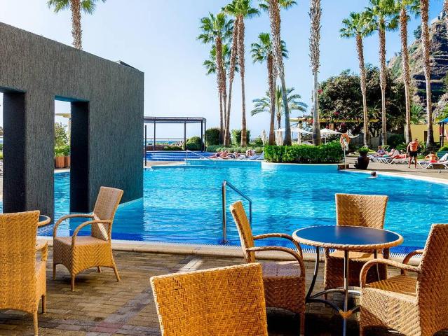 Savoy Calheta Beach