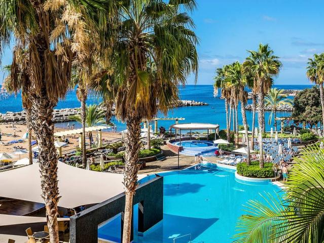 Savoy Calheta Beach