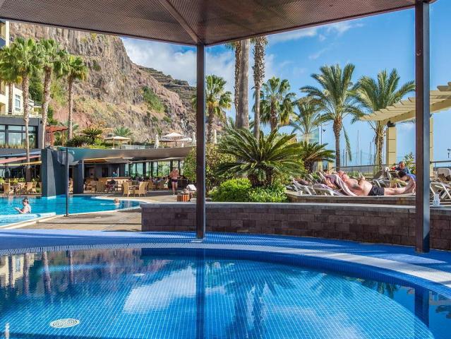 Savoy Calheta Beach
