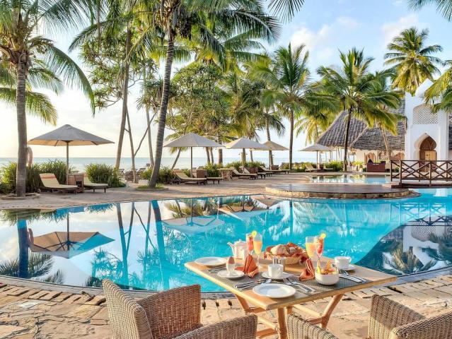 Sultan Sands Island Resort