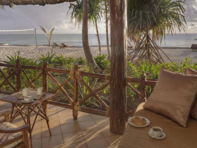 Sultan Sands Island Resort