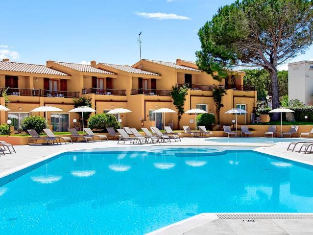 Blu Hotel Laconia Village