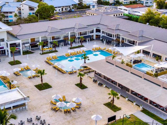 Emotions by Hodelpa Playa Dorada