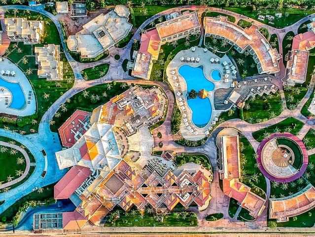 Cleopatra Luxury Resort
