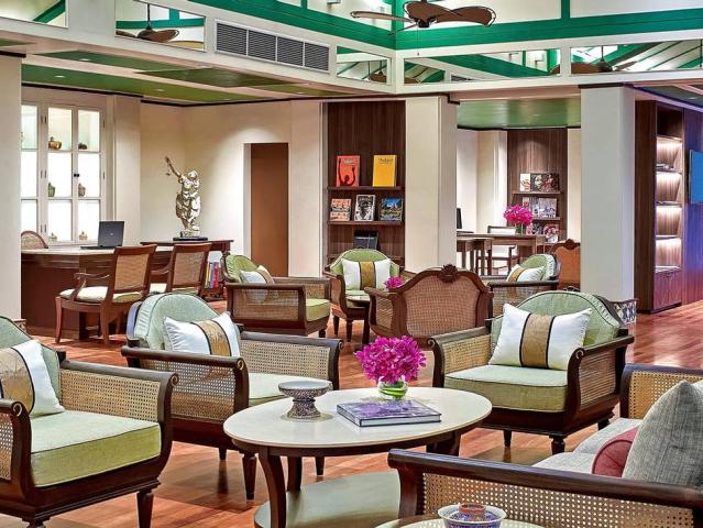 Dusit Thani Laguna Phuket Resort