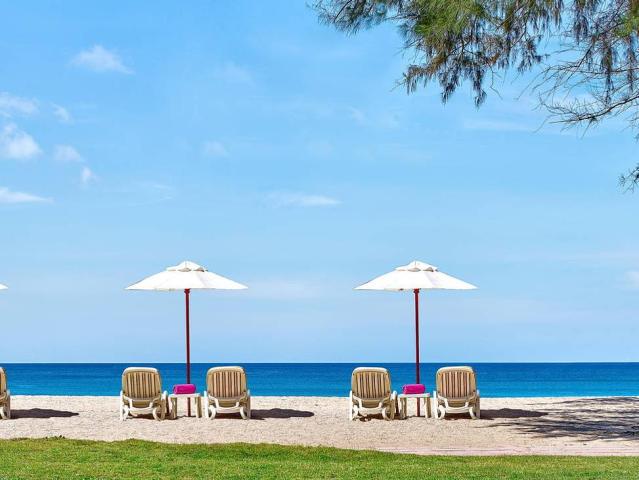 Dusit Thani Laguna Phuket Resort