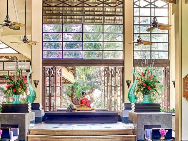 Dusit Thani Laguna Phuket Resort