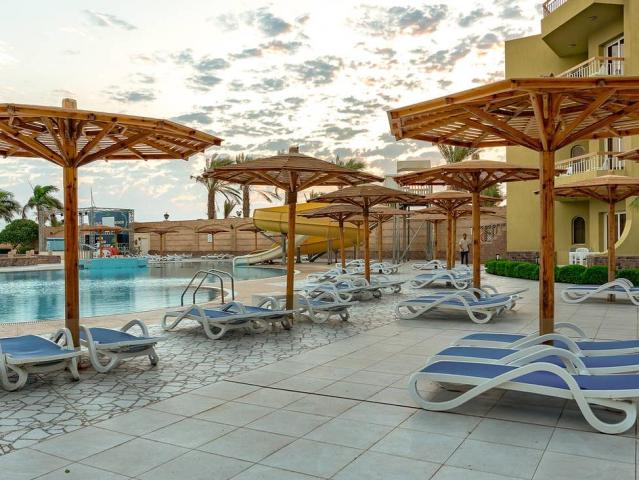 Palm Beach Resort