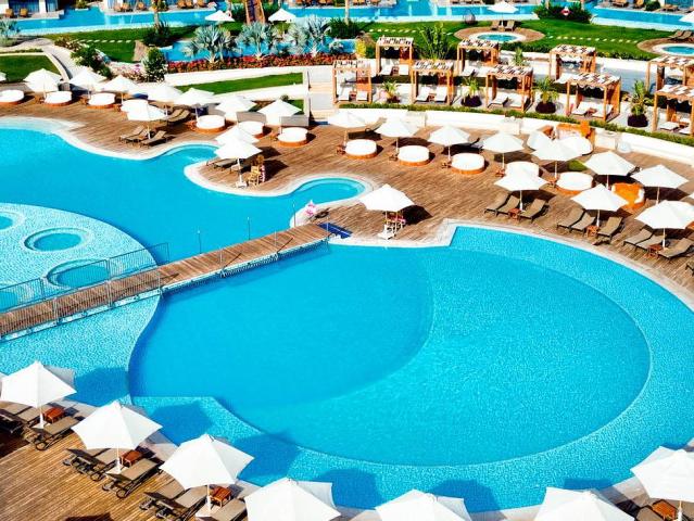 Rixos Premium Magawish Suites & Villas
