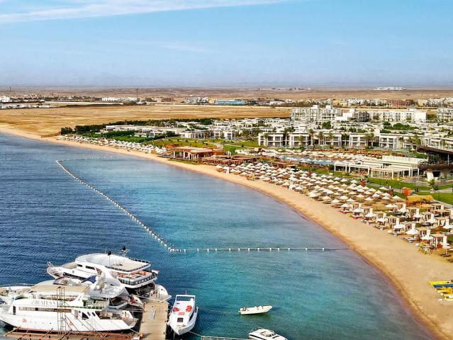 Rixos Premium Magawish Suites & Villas