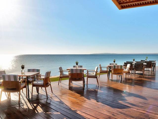 Rixos Premium Magawish Suites & Villas