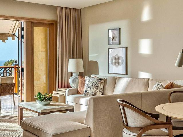 Four Seasons Resort