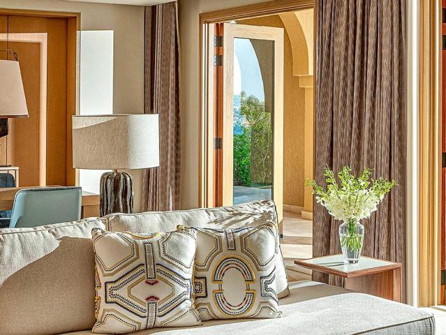 Four Seasons Resort