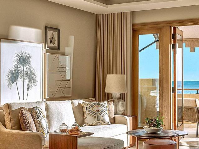 Four Seasons Resort