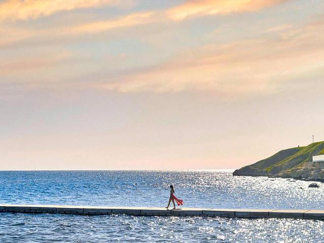 Four Seasons Resort