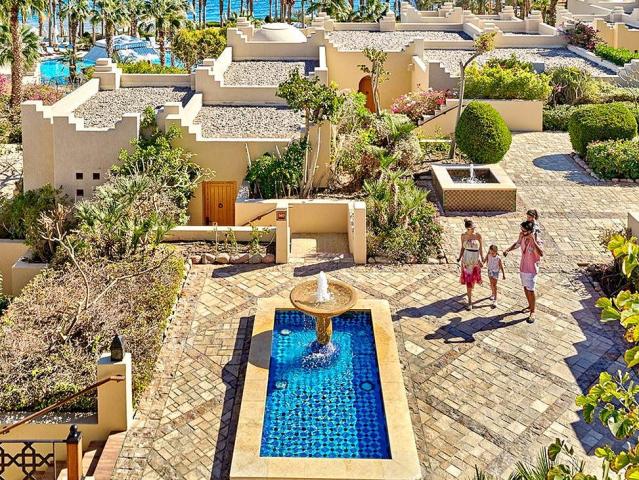 Four Seasons Resort