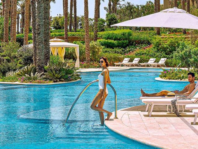 Four Seasons Resort