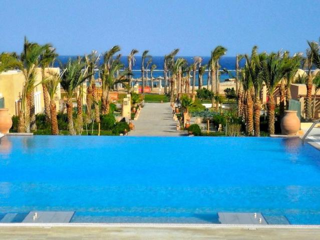 Gemma Beach Resort