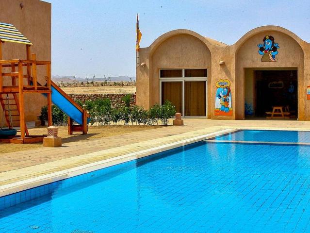 Gemma Beach Resort