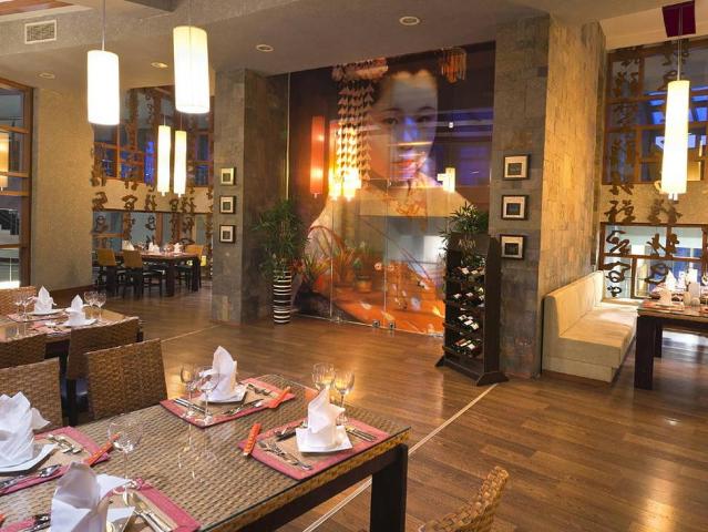 Limak Lara De Luxe Hotel & Resort