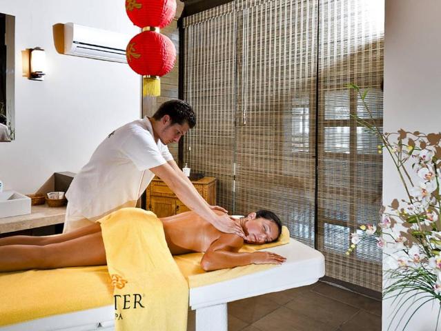 Limak Lara De Luxe Hotel & Resort