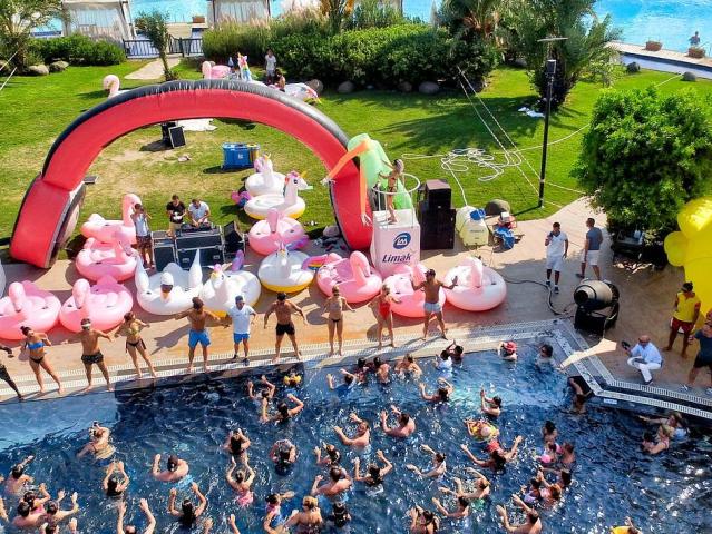 Limak Lara De Luxe Hotel & Resort