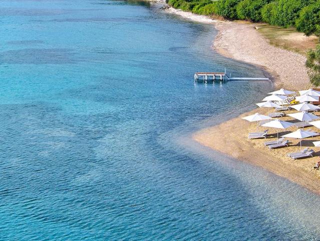 Nido, Mar-Bella Collection