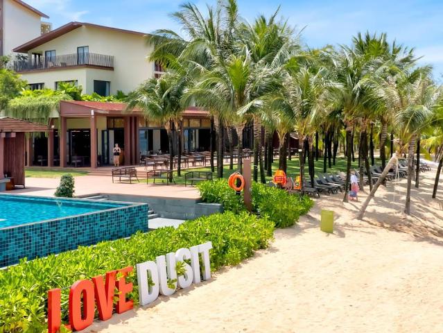 Dusit Princess Moonrise Beach