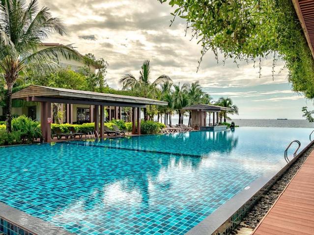 Dusit Princess Moonrise Beach