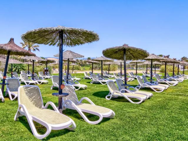 Playa Granada Club Resort