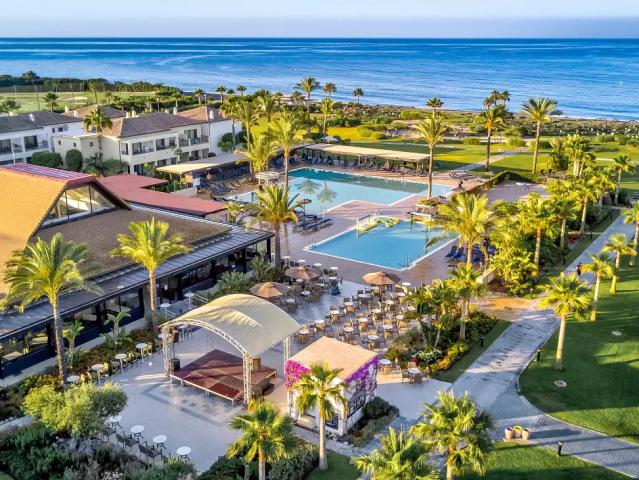 Playa Granada Club Resort