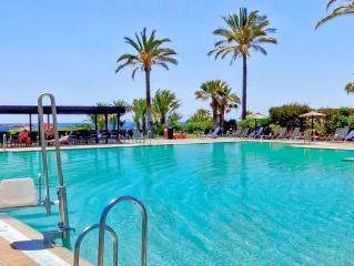 Playa Granada Club Resort